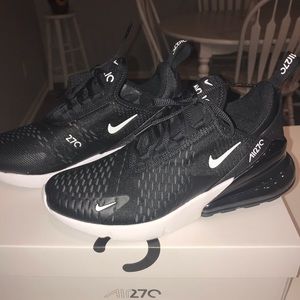 Nike Air Max 270